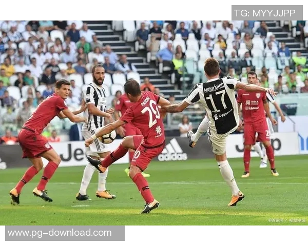 世界杯惊现冷门阿森纳与AC米兰激战成平局神扑瞬间震撼全场