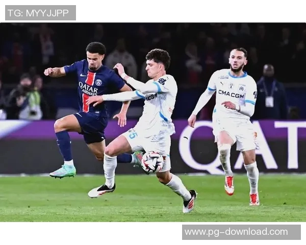 英超焦点战巴黎圣日耳曼大胜曼城乌龙球成比赛转折点分析