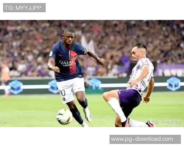 英超激战巴黎圣日耳曼狂胜那不勒斯四球绝杀瞬间引发全场沸腾